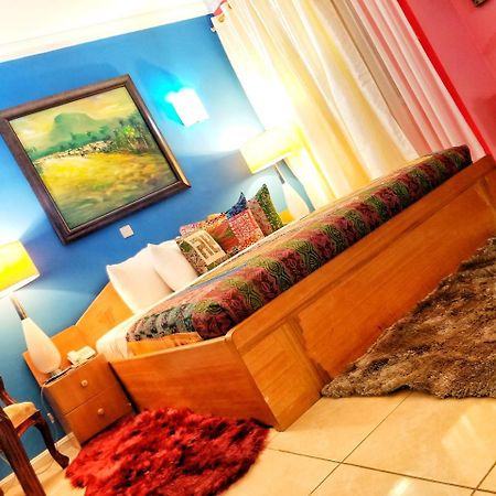 Alma House Hotel Accra Buitenkant foto