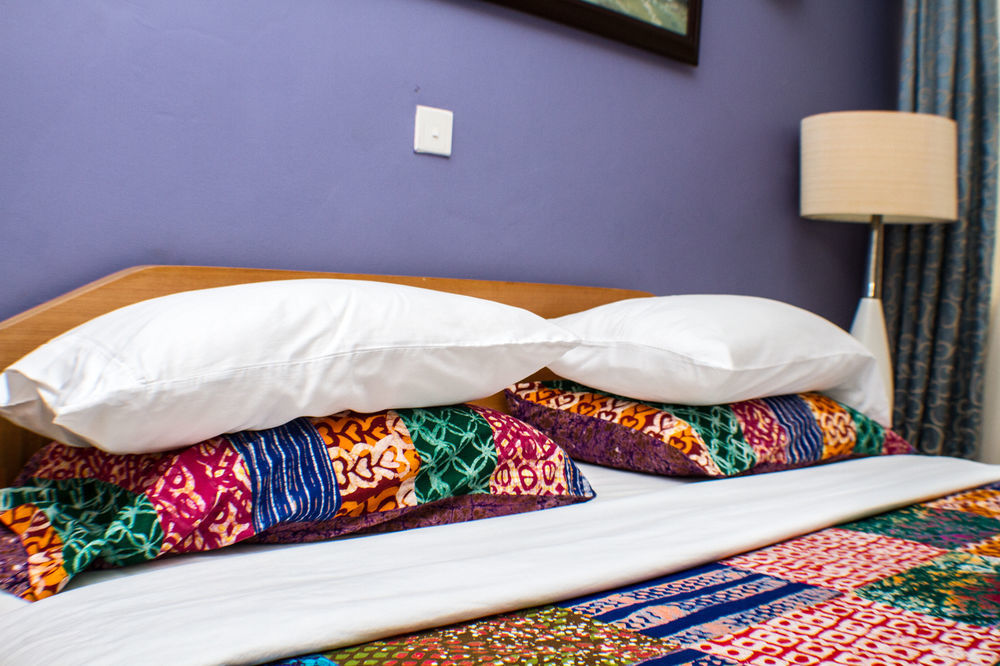 Alma House Hotel Accra Buitenkant foto
