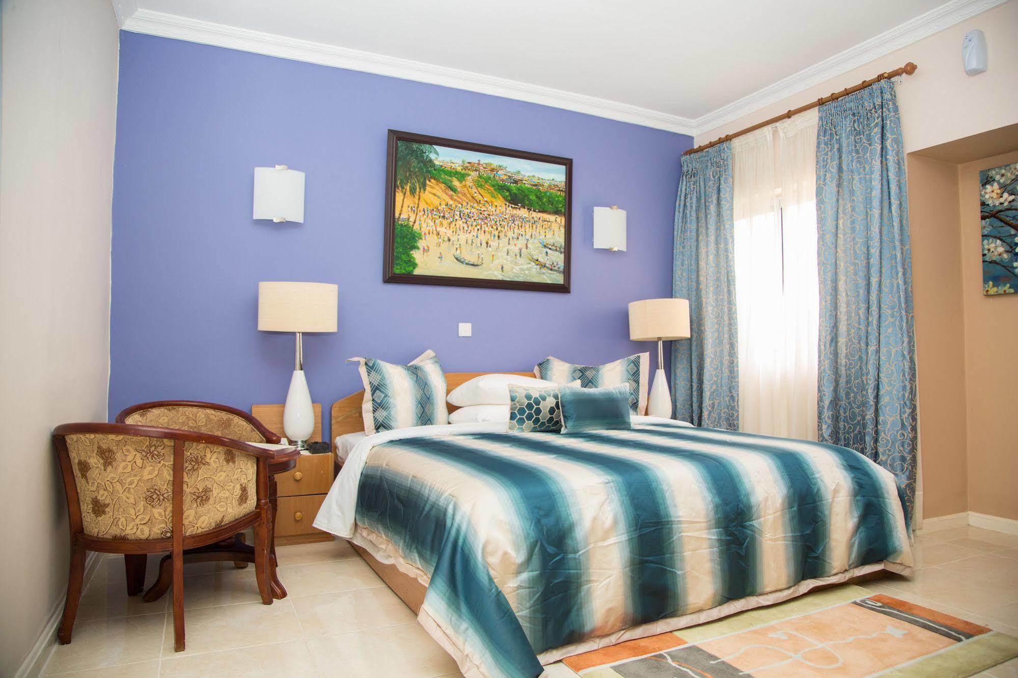Alma House Hotel Accra Buitenkant foto